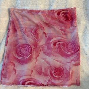 Edikted Dreamy Floral Mesh Mini Skirt